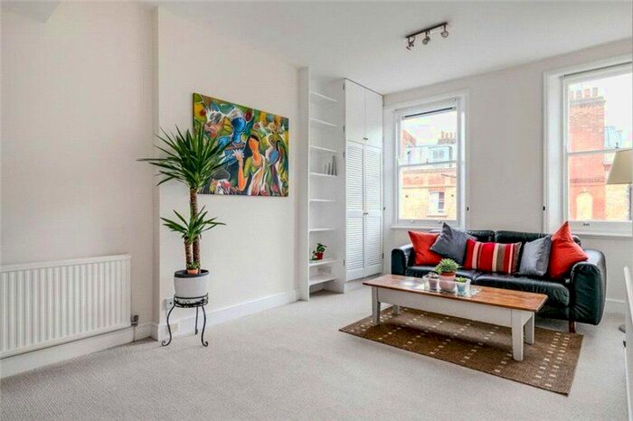 1 Bedroom Flat To Rent In Nevern Square, Earls Court, London, SW5