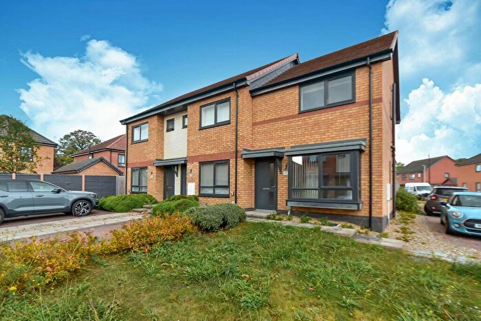 2 Bedroom Terraced House To Rent In Mulberry Lane, Hull, East Yorkshire, HU4
