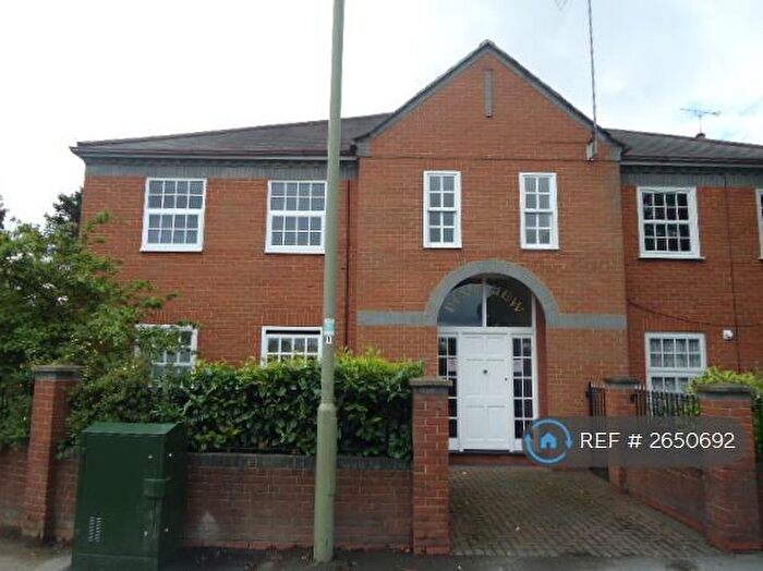 1 Bedroom Flat To Rent In Pineview, Farnborough, GU14