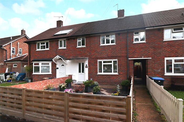 3 Bedroom Terraced House For Sale In Queen Elizabeth Way, Woking, Surrey, GU22