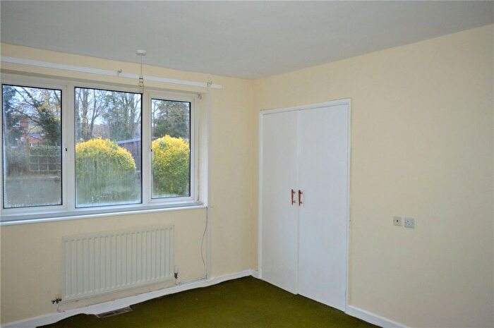 2 Bedroom Bungalow To Rent In Pine Gardens, Llanidloes Road, Newtown, Powys, SY16