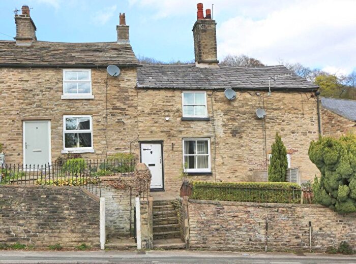 1 Bedroom Terraced House For Sale In Palmerston Street, Bollington, SK10