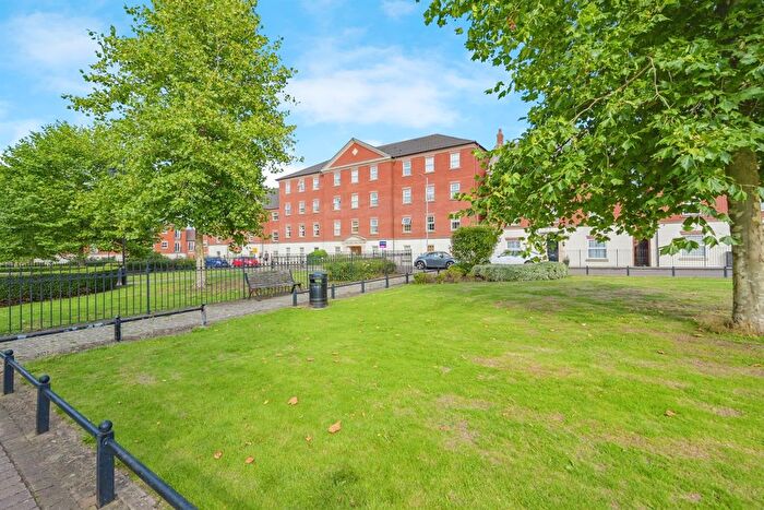 2 Bedroom Flat For Sale In Deykin Road, Lichfield, WS13