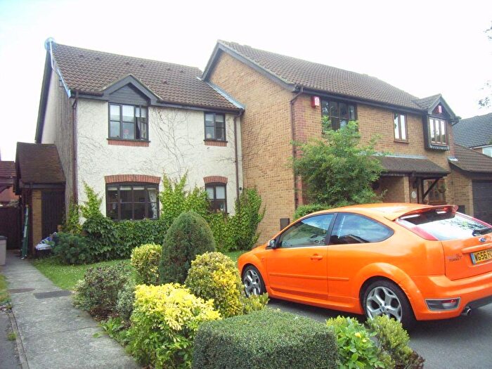 1 Bedroom Terraced House To Rent In Ravensworth Road, Mottingham, London, SE9