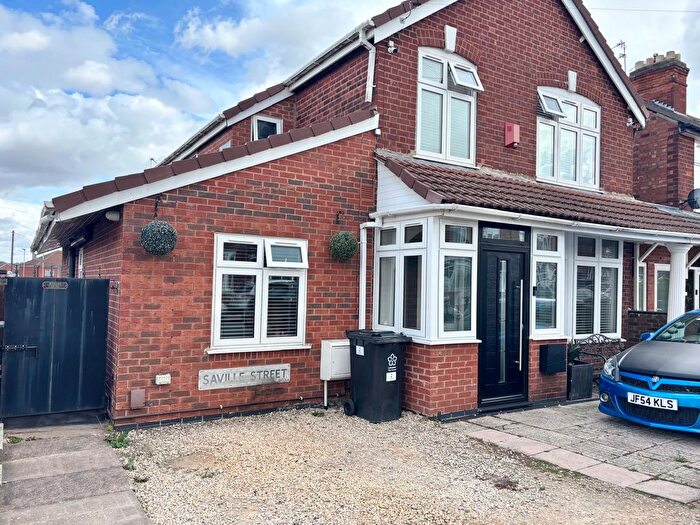 6 Bedroom Semi-detached House For Sale In Saville Street, Leicester, LE5