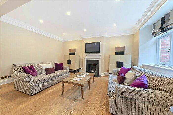 1 Bedroom Flat To Rent In Woods Mews, London, W1K