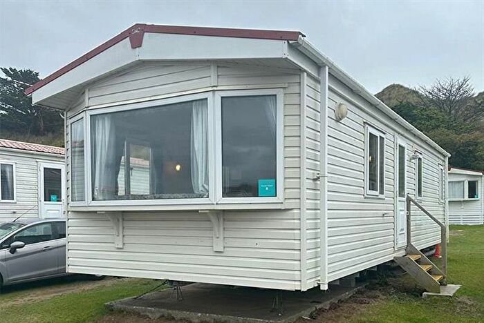 2 Bedroom Mobile/park Home For Sale In Loggans Road, Loggans, Hayle, TR27