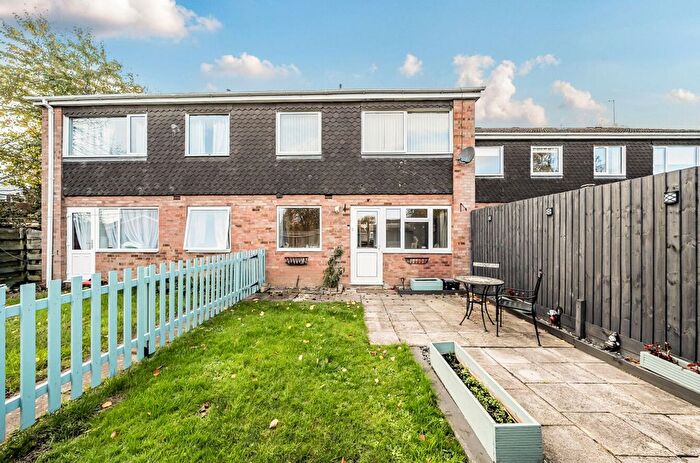 1 Bedroom Maisonette For Sale In Deansway, Warwick, CV34