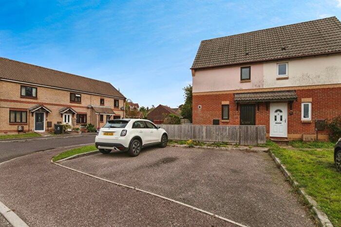 2 Bedroom End Terrace House For Sale In The Cricketers, Axminster, EX13