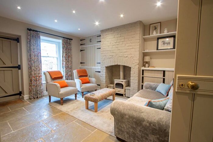 2 Bedroom Terraced House To Rent In Trym Road, Westbury On Trym, Bristol, BS9