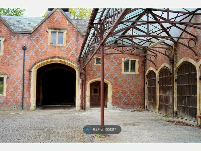 2 Bedroom Semi-Detached House To Rent In Penshurst Rd, Leigh, Tonbridge, TN11