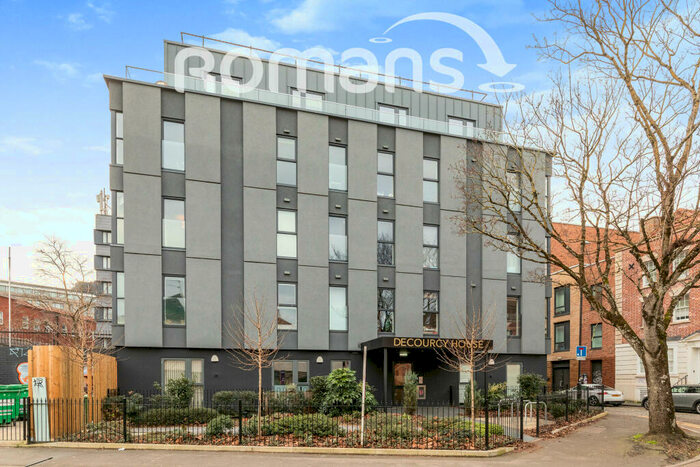 1 Bedroom Flat To Rent In Upper York Street, BS2