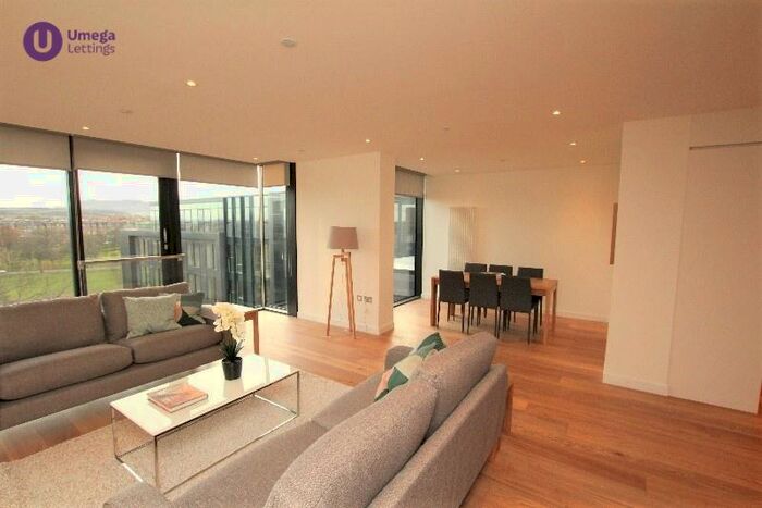 2 Bedroom Flat To Rent In Simpson Loan, Quartermile, Edinburgh, EH3
