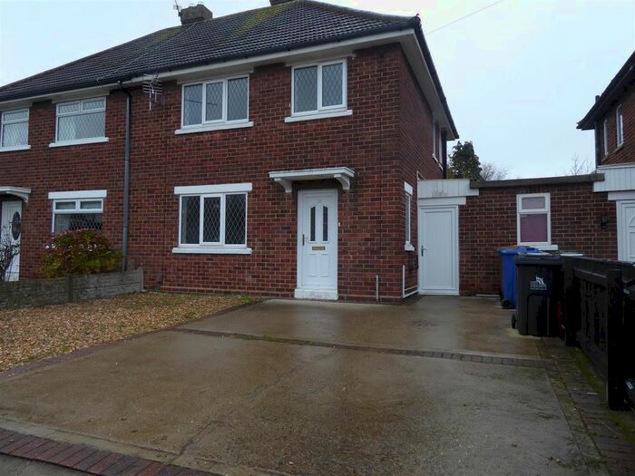 3 Bedroom Semi-Detached House To Rent In Sandringham Road, Cleethorpes, DN35