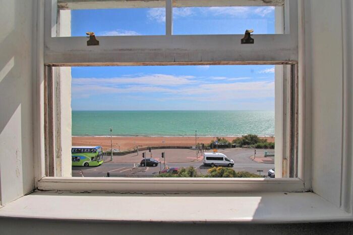 2 Bedroom Flat For Sale In Chichester Terrace, Brighton, BN2