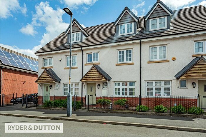 4 Bedroom Terraced House To Rent In Winnie Street, Manchester, Greater Manchester, M40