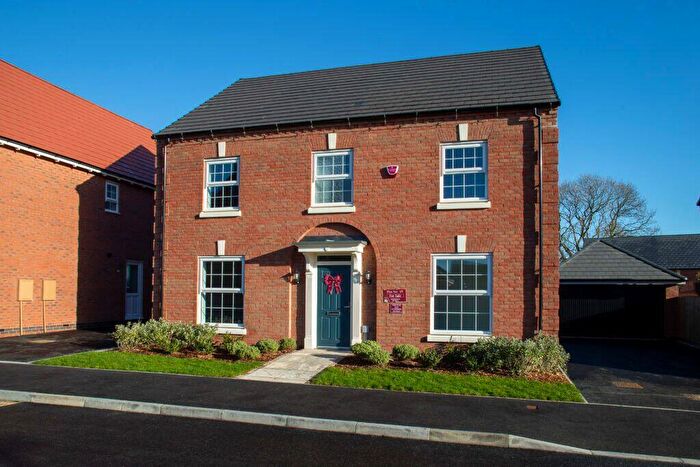 4 Bedroom Detached House For Sale In Kirby Woodlands Monument Way Priors Hall Park Corby, NN17