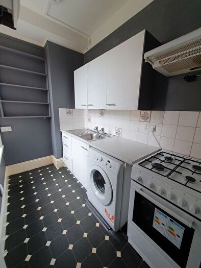 1 Bedroom Flat To Rent In Princes Terrace, Brighton, BN2