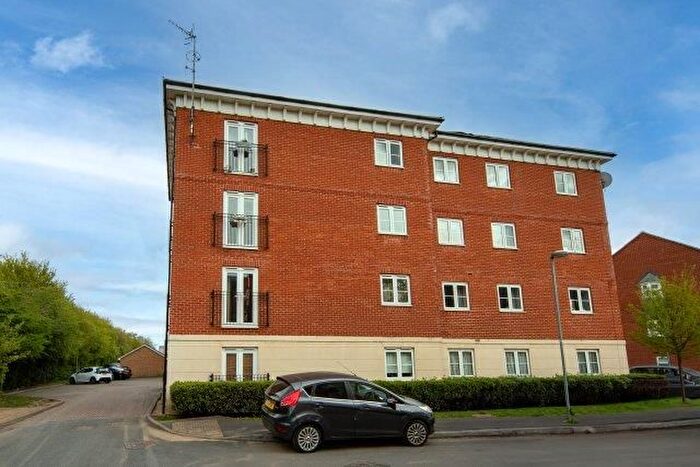 2 Bedroom Flat For Sale In Baxter Road, Watford, WD24