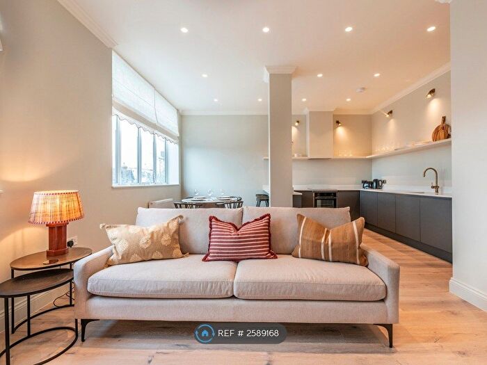 2 Bedroom Flat To Rent In Heath Road, London, TW1