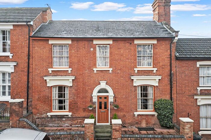 4 Bedroom Terraced House For Sale In Cole Hill, Worcester., WR5