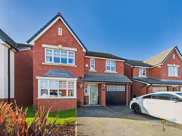 4 Bedroom Detached House For Sale In Stock Road, Blackpool, FY4