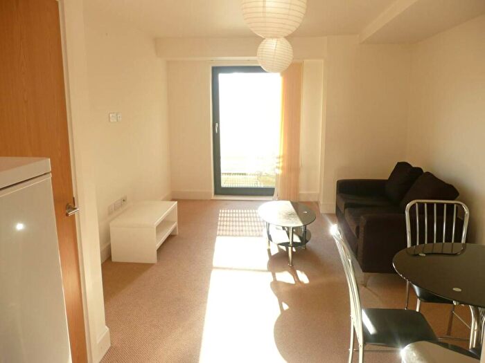 1 Bedroom Flat To Rent In Woolston Warehouse, Grattan Road, BD1