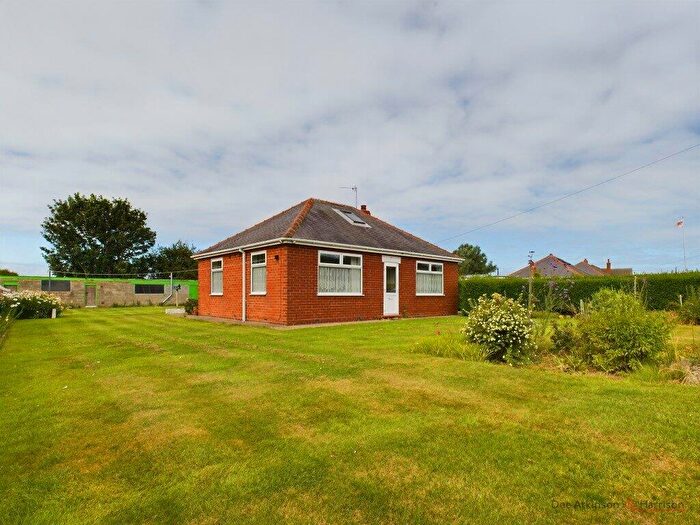 2 Bedroom Detached Bungalow For Sale In Holmpton Road, HU19
