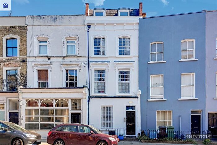 Flat To Rent In Grafton Road, London, NW5