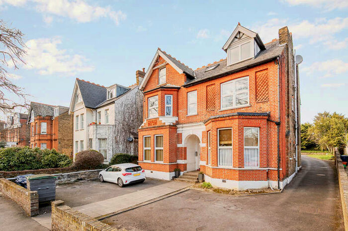 1 Bedroom Flat To Rent In Madeley Road, London, W5