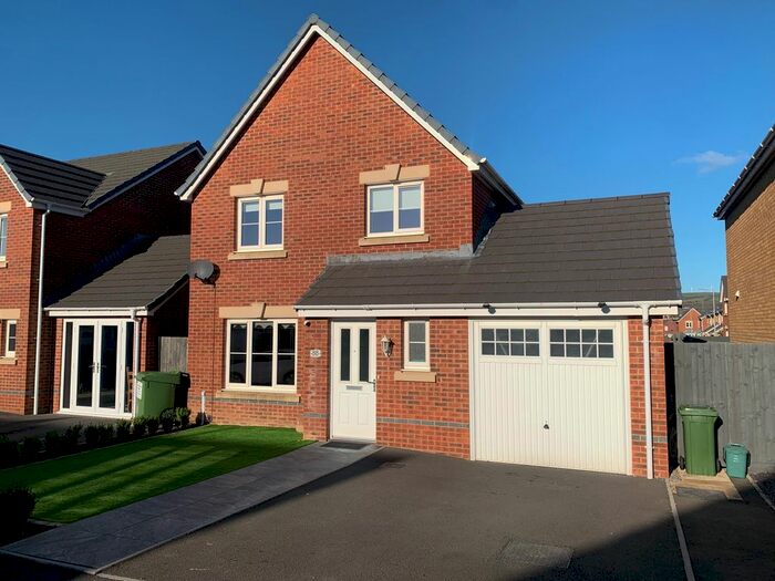 3 Bedroom Property To Rent In St. Ilid's Meadow, Llanharan, Pontyclun CF72