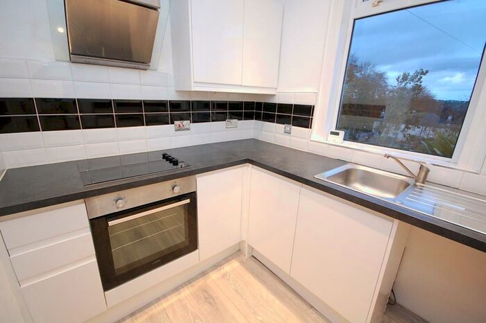 2 Bedroom Flat To Rent In Hilton Drive, Hilton, Aberdeen, AB24