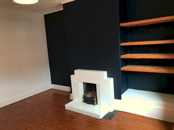 2 Bedroom Terraced House To Rent In Bankfield Terrace, Burley, Leeds, LS4