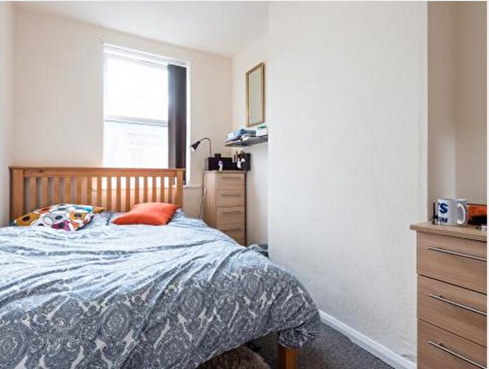 5 Bedroom Terraced House To Rent In £ Pppw Bed Hart St, Lenton, NG7