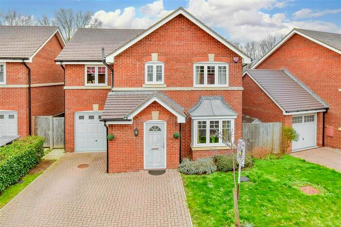 4 Bedroom Detached House For Sale In Ramsden Way, Marden, Tonbridge, Kent, TN12