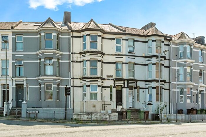 2 Bedroom Property To Rent In Lipson Road, Plymouth, PL4