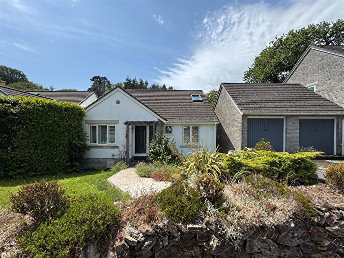 4 Bedroom Detached House For Sale In Tamerton Foliot, Plymouth, PL6