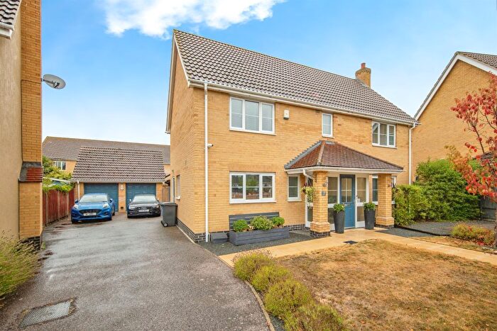 4 Bedroom Detached House For Sale In Windmill Close, Great Cornard, Sudbury, CO10