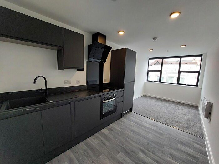 1 Bedroom Apartment To Rent In Burlington Square, Burlington Street, Chesterfield, S40