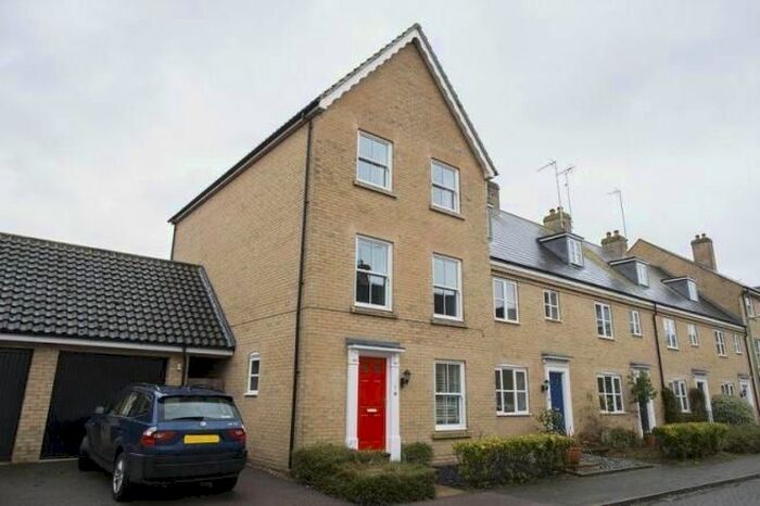 3 Bedroom Property To Rent In Boughton Way, Bury St. Edmunds, IP33