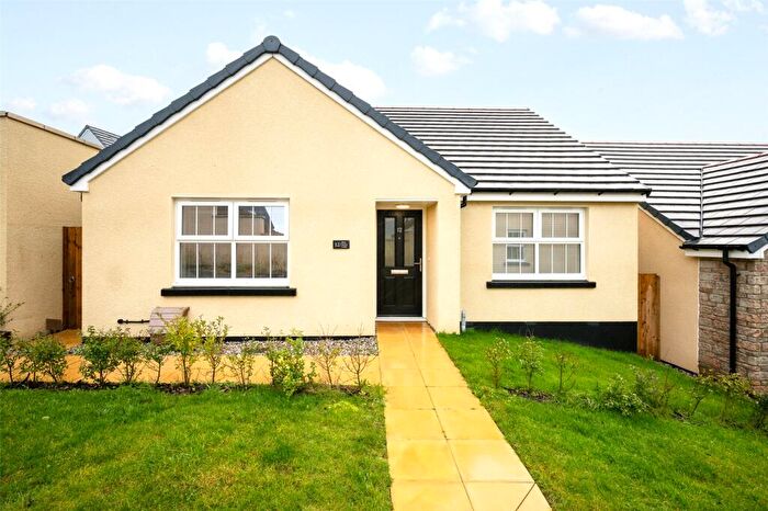 2 Bedroom Bungalow For Sale In Pen Stour Lane, Appledore, Bideford, Devon, EX39