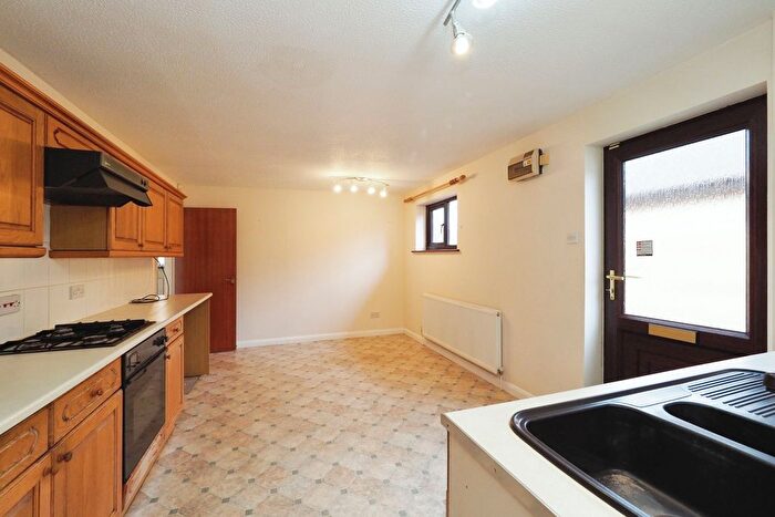2 Bedroom Detached Bungalow For Sale In Birchwood Park, Mansfield, NG19