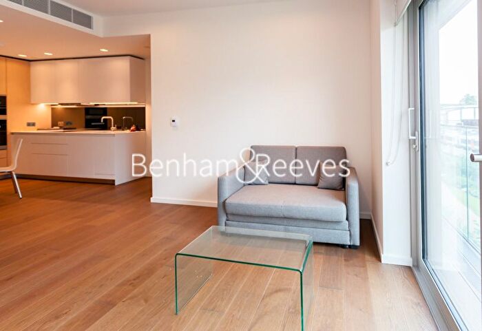 1 Bedroom Flat To Rent In Columbia Gardens, Lillie Square, SW6