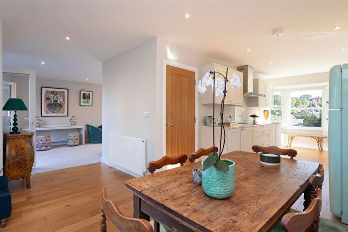 4 Bedroom Detached House For Sale In Clinton Crescent, St. Leonards-On-Sea, TN38
