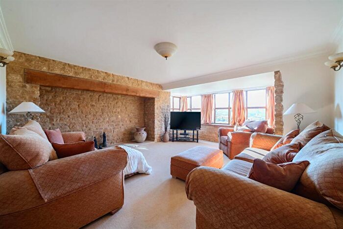 4 Bedroom Detached House For Sale In Gooseacre Lane, West Coker, Yeovil, BA22