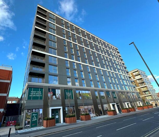 1 Bedroom Flat To Rent In Eden Grove, Staines-Upon-Thames, TW18