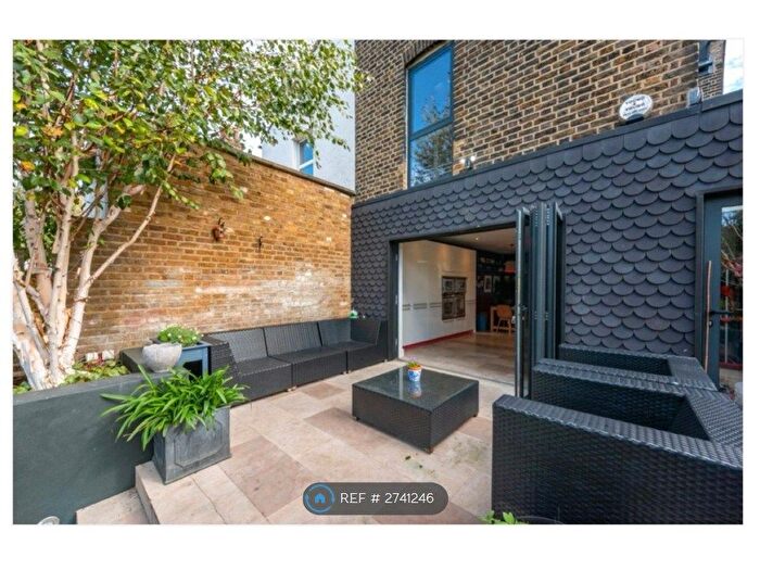 4 Bedroom Semi-Detached House To Rent In Fairlight Avenue, London, NW10