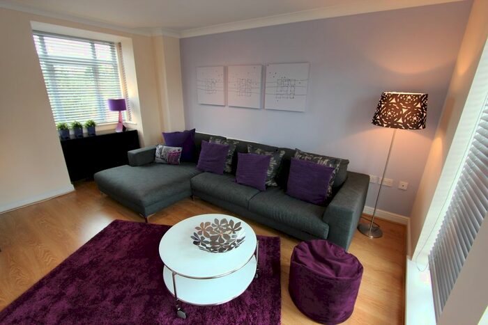 5 Bedroom Terraced House To Rent In Cowley Road, Uxbridge, UB8