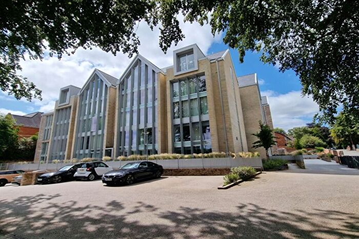 2 Bedroom Flat To Rent In Block, Alderbank, Altrincham, Cheshire, WA14