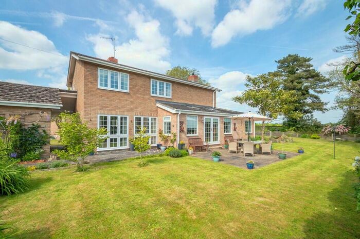 4 Bedroom Detached House For Sale In Burrough Green, Cambridgeshire, CB8